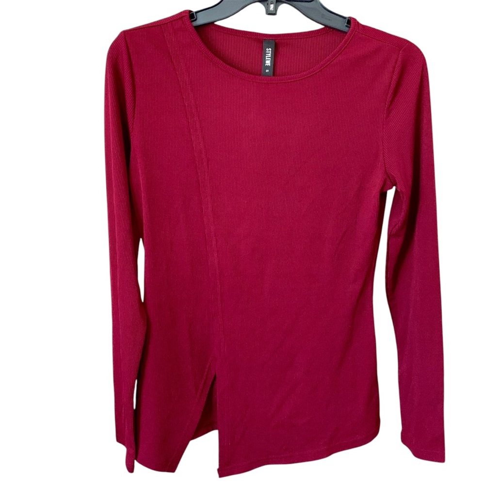 STYLEWE Burgundy long sleeve ribbed asymmetrical shirt. Size S; Classic NWT